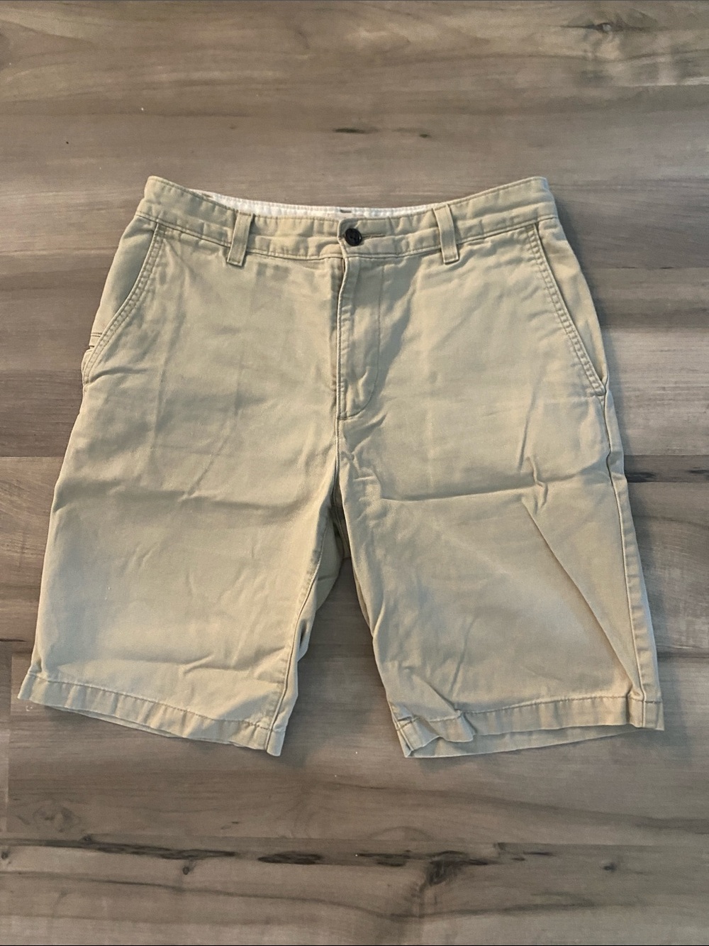 Dockers Khaki Shorts - Classic Fit